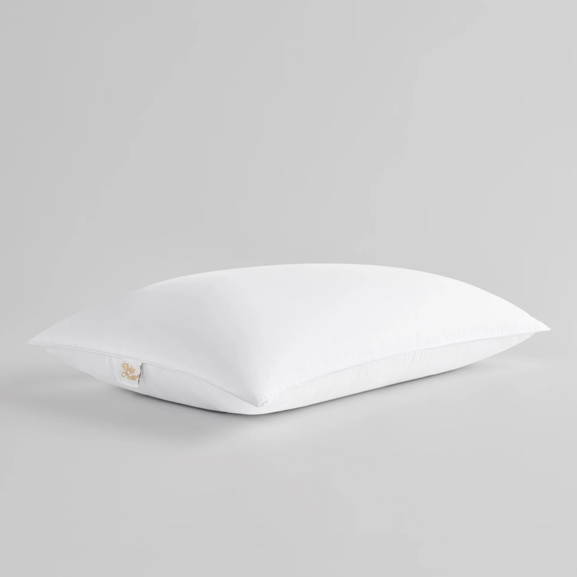 Hotel Dolce Notte Firm Pillow - Image 3
