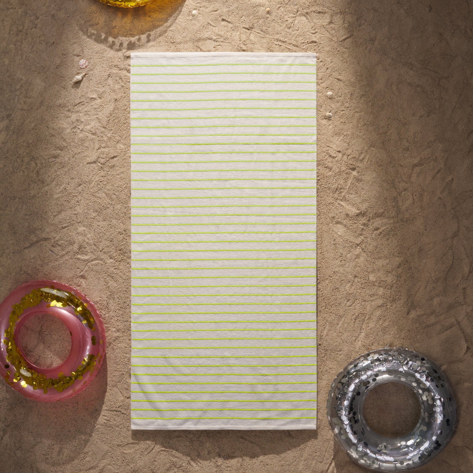 Hotel Splash Horizontal Stripe Pool Towel - Image 6