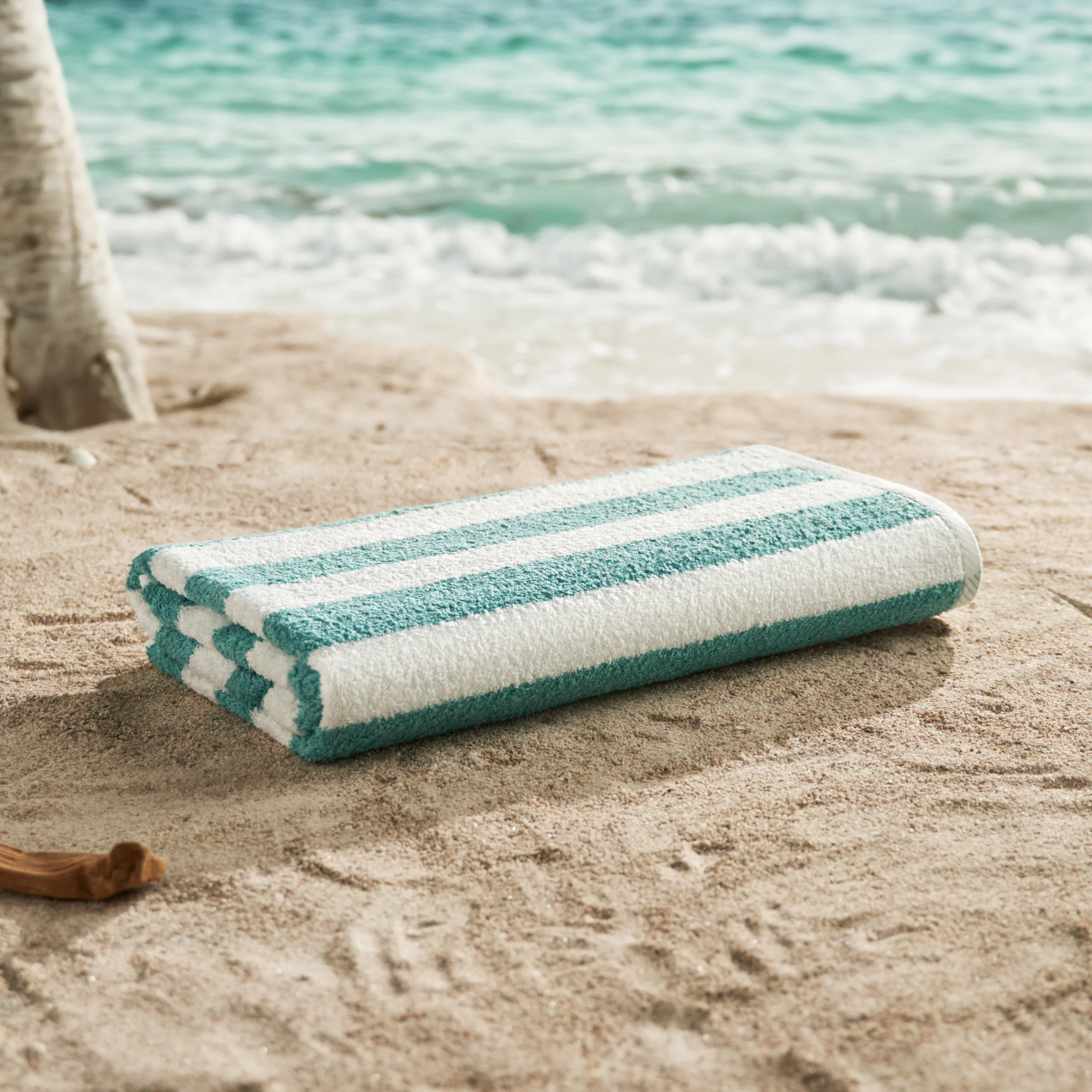 Hotel Cabana Stripe Pool Towel - Image 3