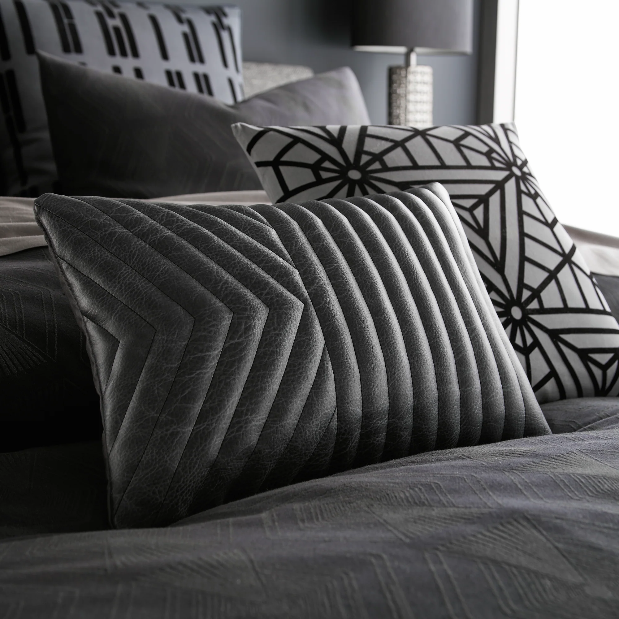 Dark Side Star Wars 7PC Bedding Collection - Image 10